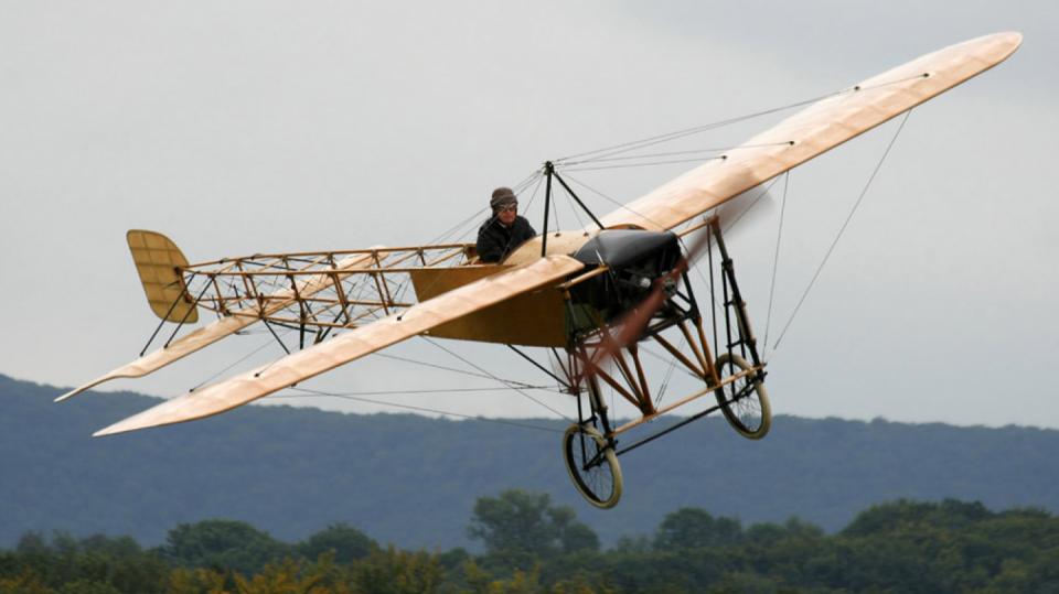 Thulin A - v licenci vyrobený Bleriot XI